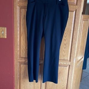 Size 14 Black Worthington Curvy Trouser
